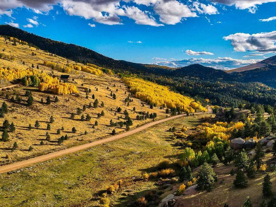 Monarch Landing, A Cozy Cabin W/360 Mountain Views Cripple Creek Exterior photo