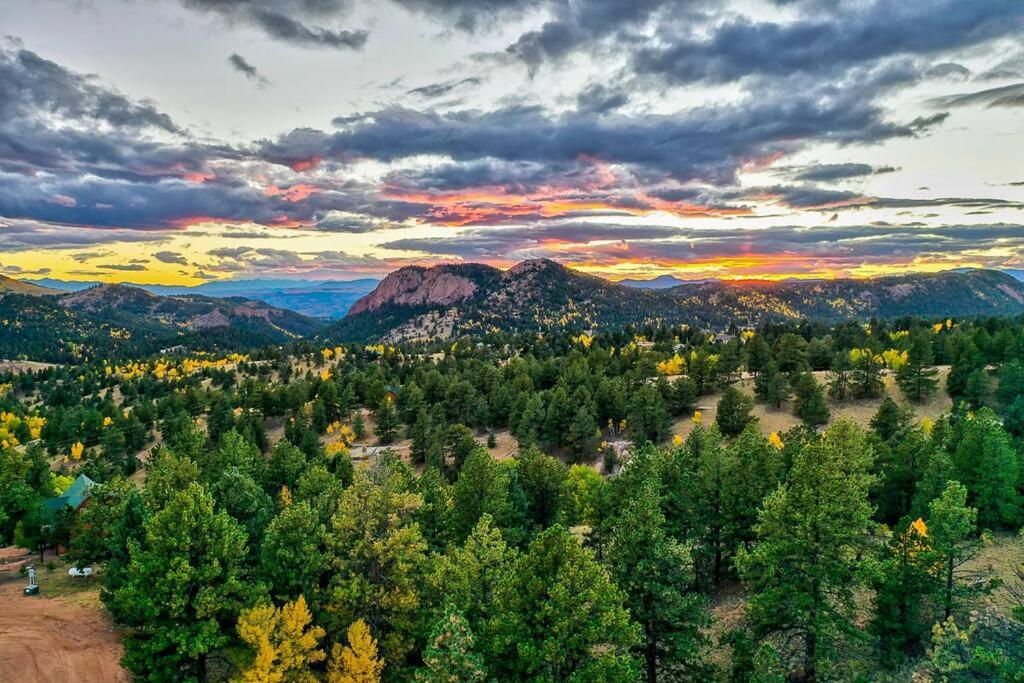 Monarch Landing, A Cozy Cabin W/360 Mountain Views Cripple Creek Exterior photo
